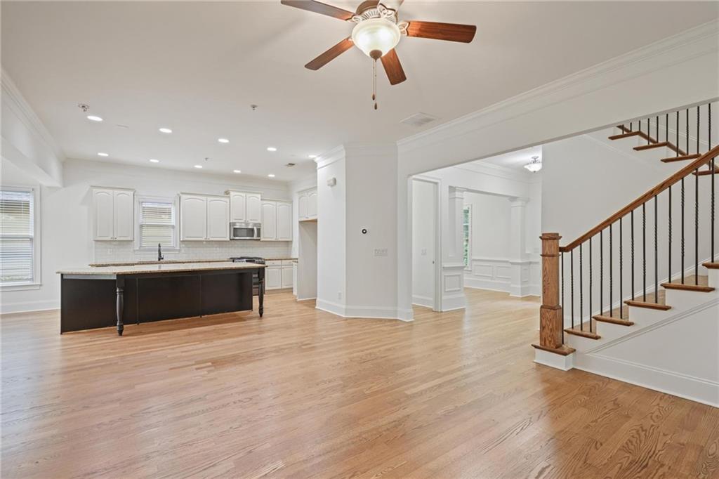 232 Hunt Street Northeast Marietta, GA 30060 - Photo 8 of 29 a view of kitchen with refrigerator and microwave