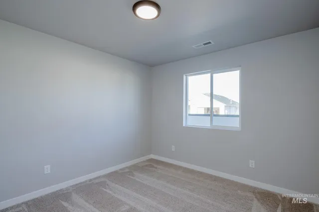 $379,990 | 1703 North Birch Street, Jerome, ID 83338