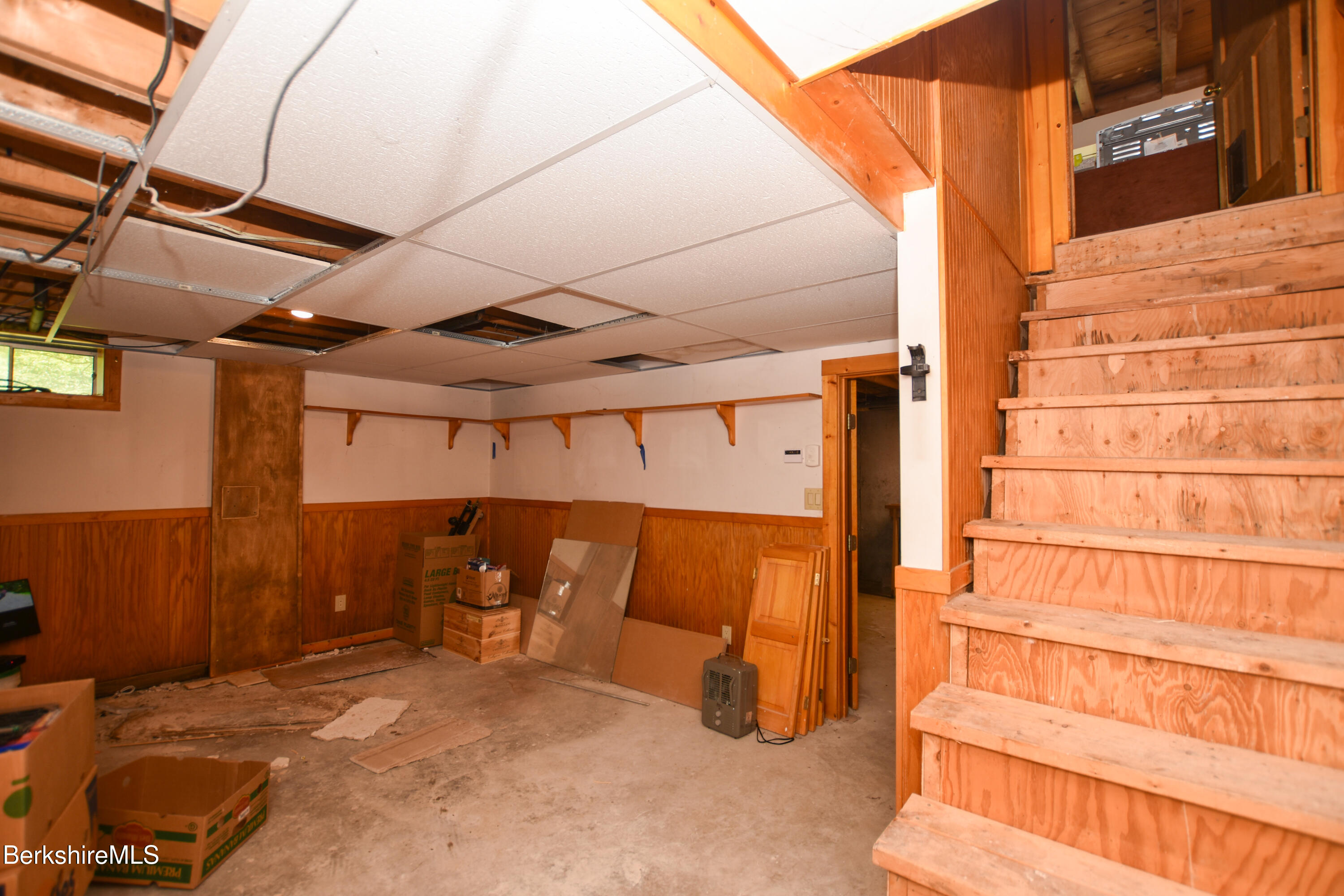 411 McNerney Road Becket, MA 01223 - Photo 24 of 29 DSC_3335-2