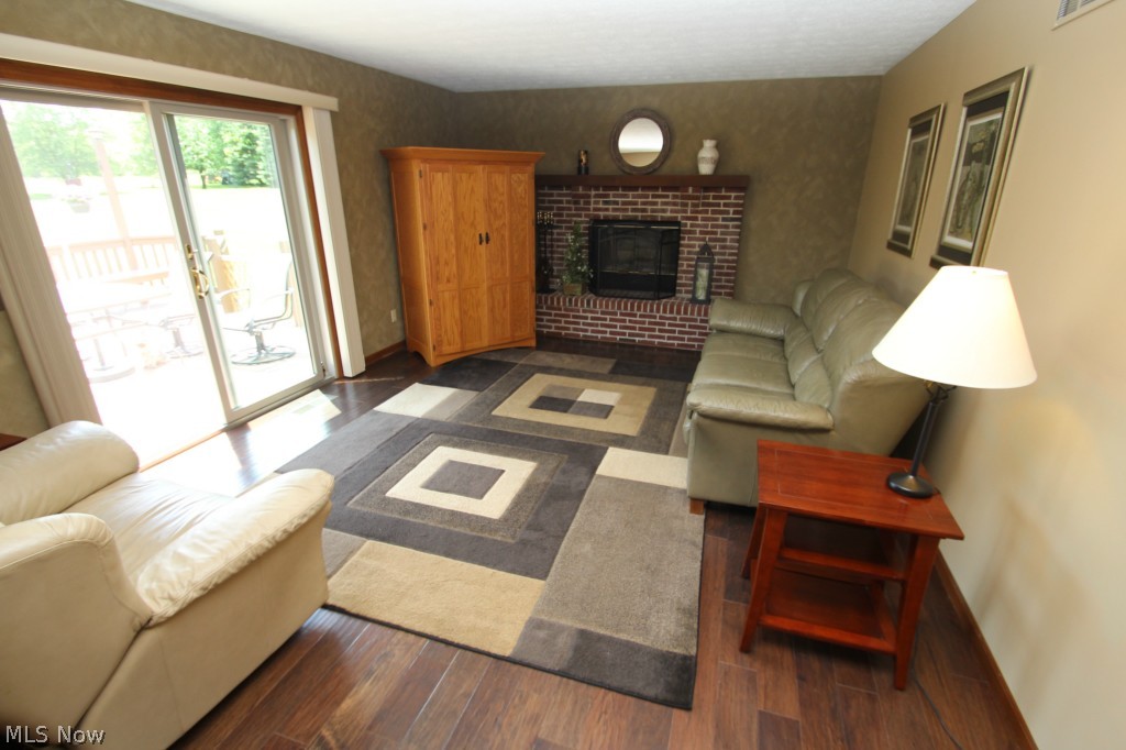 7330 Branch Road Medina, OH 44256 - Photo 10 of 20 Gallery Image 10
