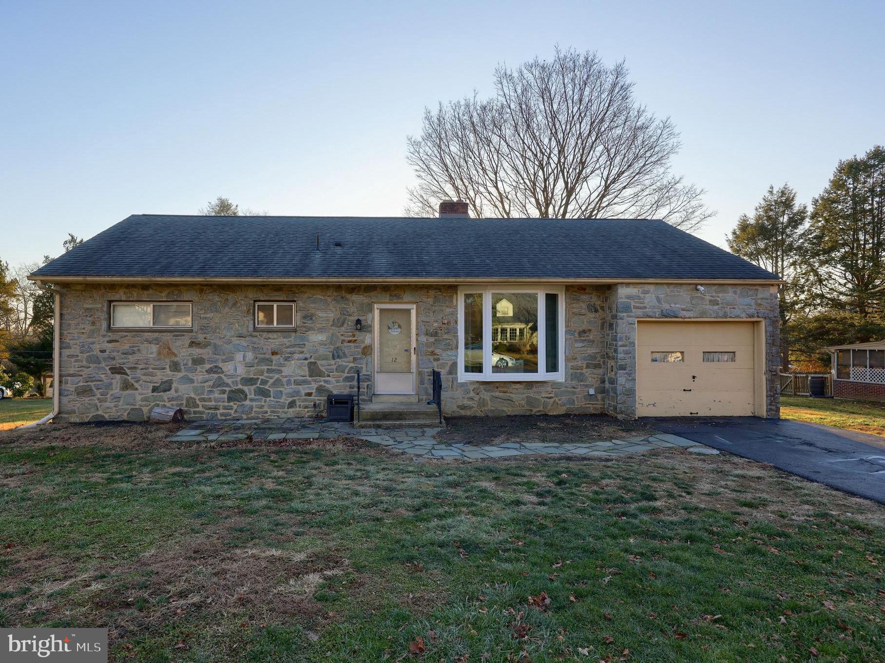 12 Gable Park Road Lancaster, PA 17603 - Photo 1 of 29 Gallery Image 1
