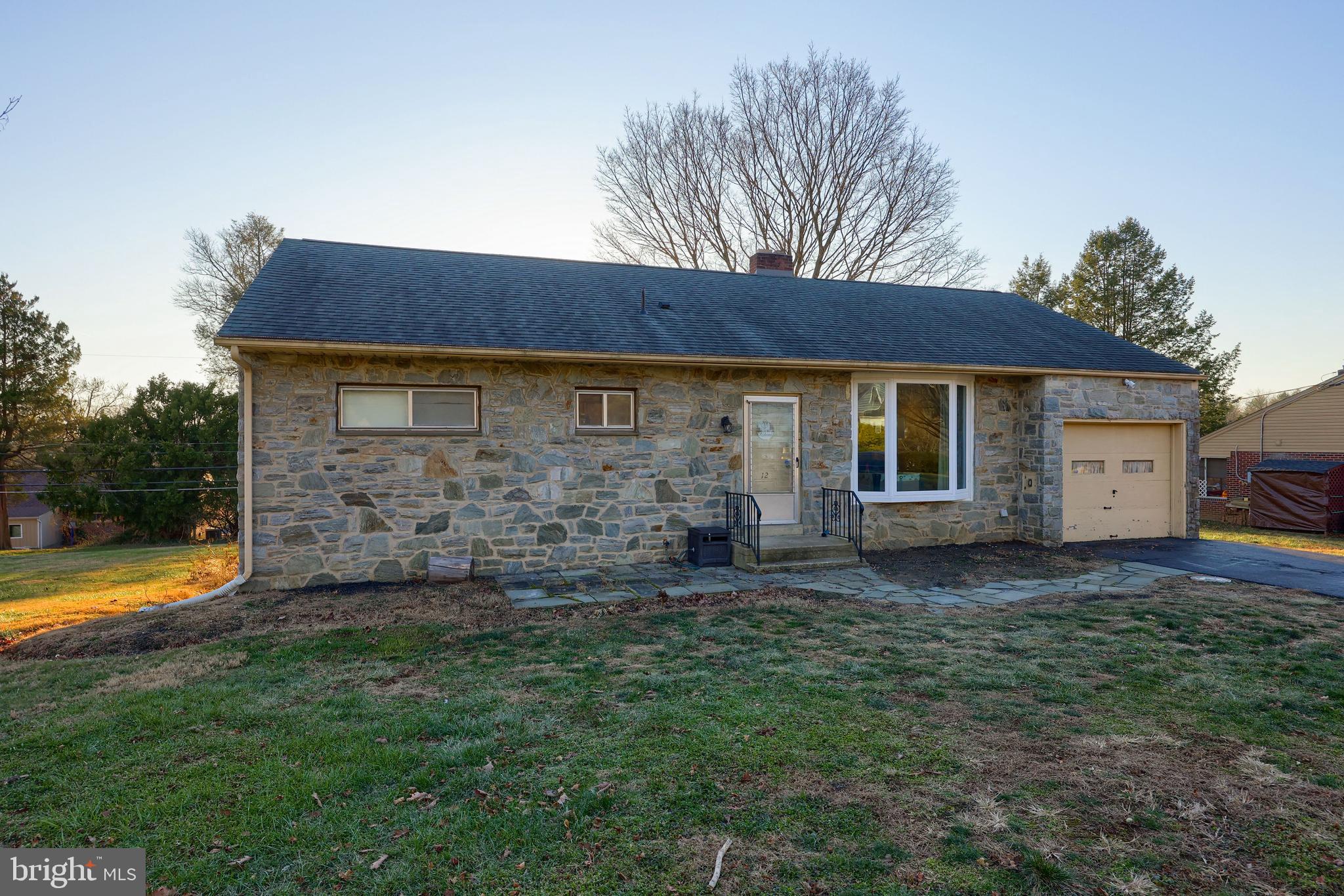 12 Gable Park Road Lancaster, PA 17603 - Photo 3 of 29 Gallery Image 3