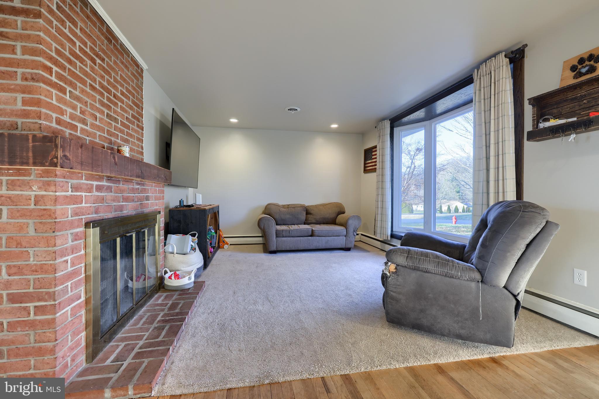 12 Gable Park Road Lancaster, PA 17603 - Photo 8 of 29 Gallery Image 8