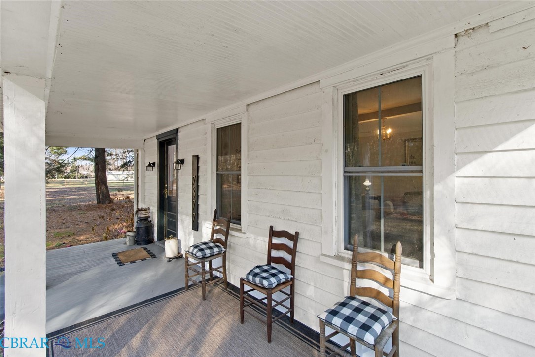 7377 Old Pinetta Road Gloucester, VA 23061 - Photo 6 of 38