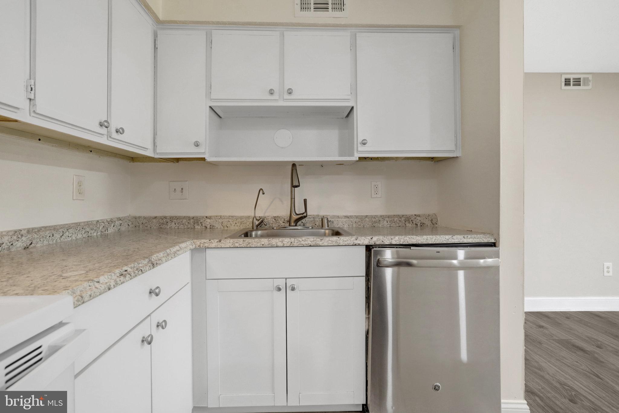 4300 Buckman Road, Unit D Alexandria, VA 22309 - Photo 18 of 25 Gallery Image 18