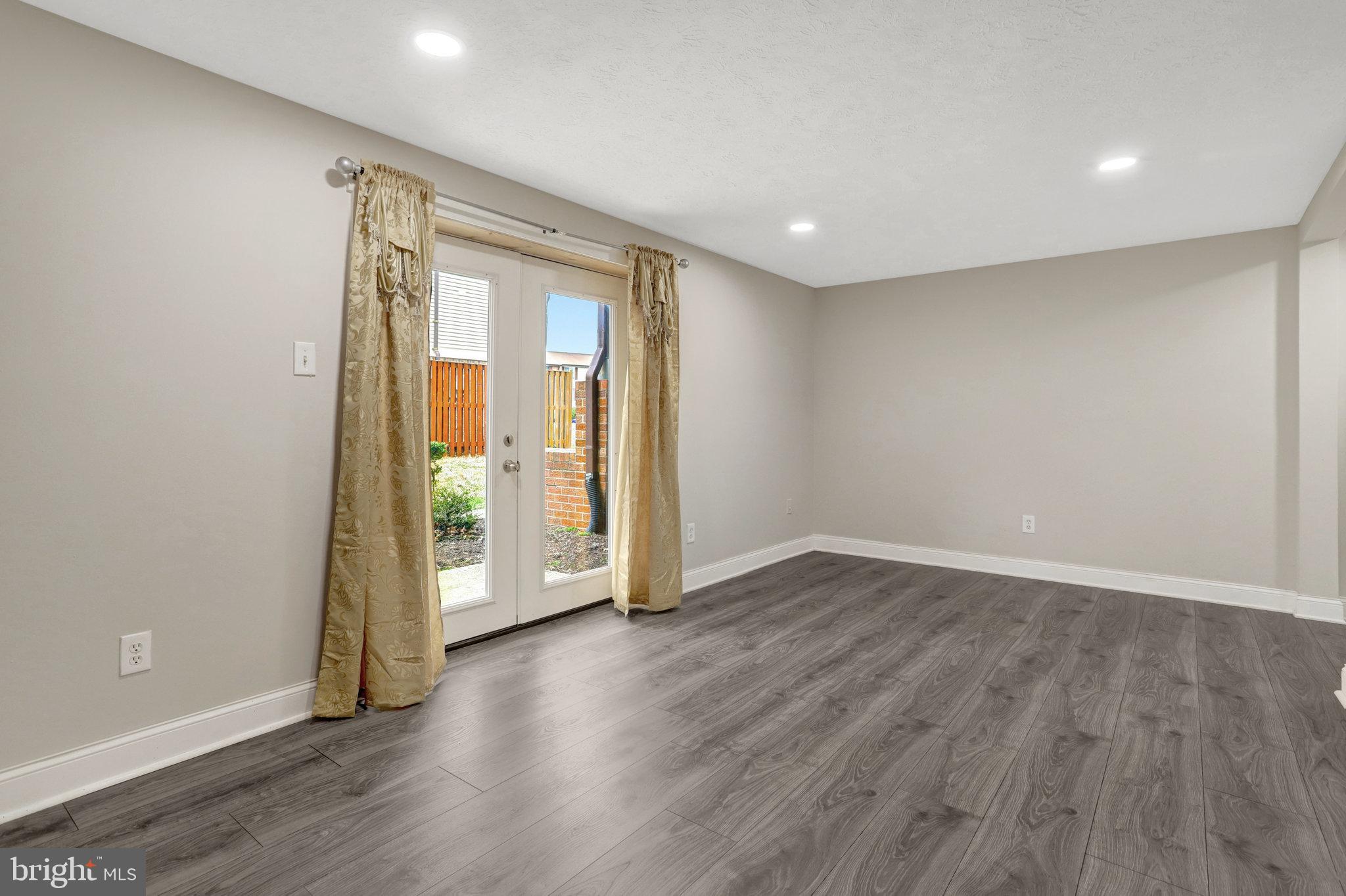 4300 Buckman Road, Unit D Alexandria, VA 22309 - Photo 21 of 25 Gallery Image 21