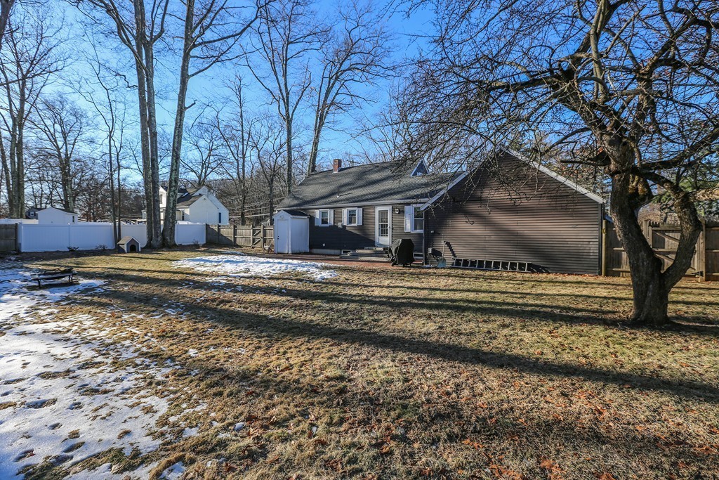 109 Northgate Road Northborough, MA 01532 - Photo 27 of 29 Gallery Image 27