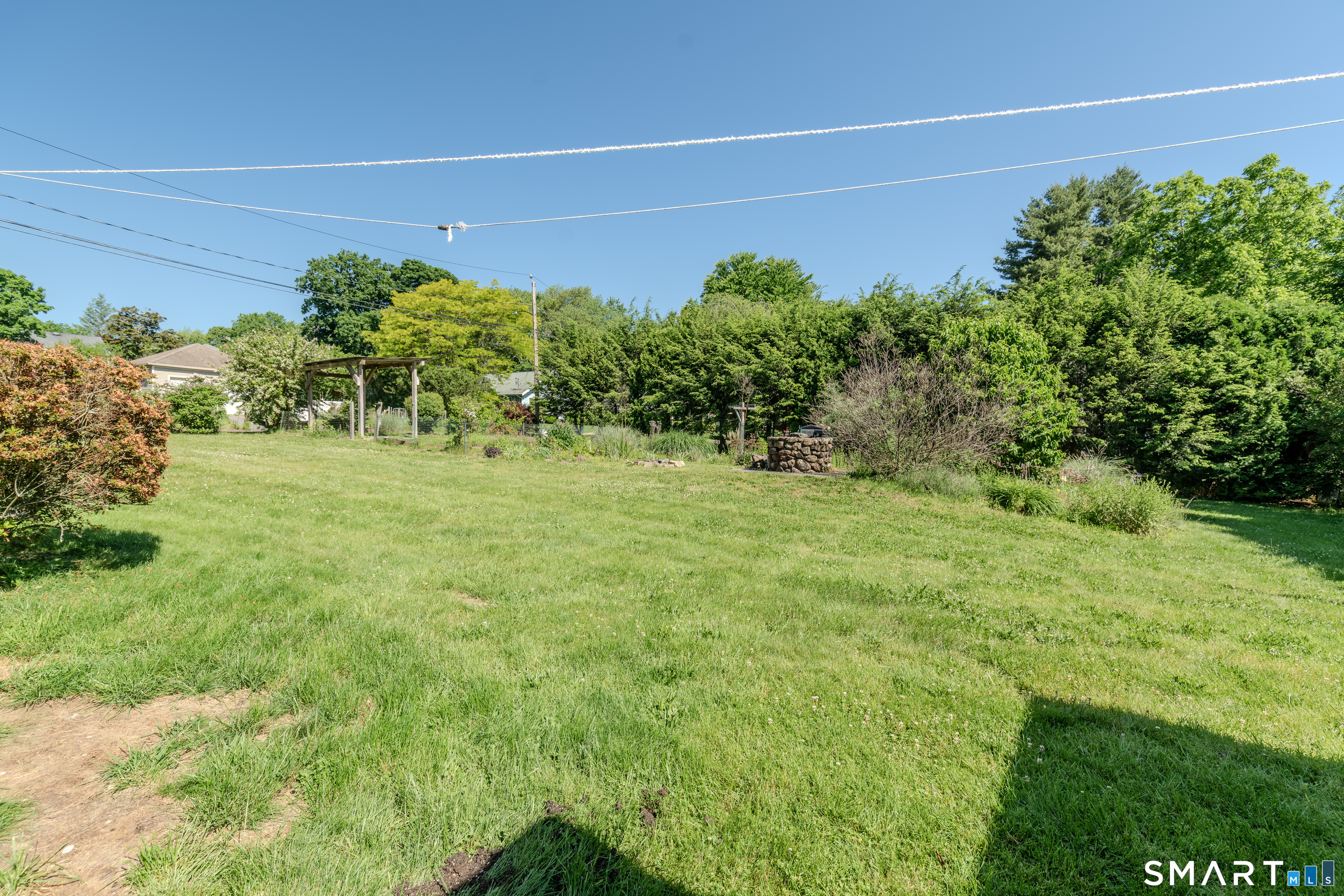 46 Bretton Road Middletown, CT 06457 - Photo 32 of 40