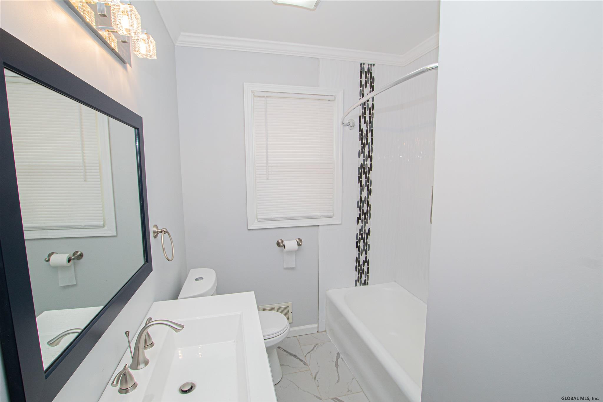 1568 State Street Schenectady, NY 12304 - Photo 14 of 26 Photo 14