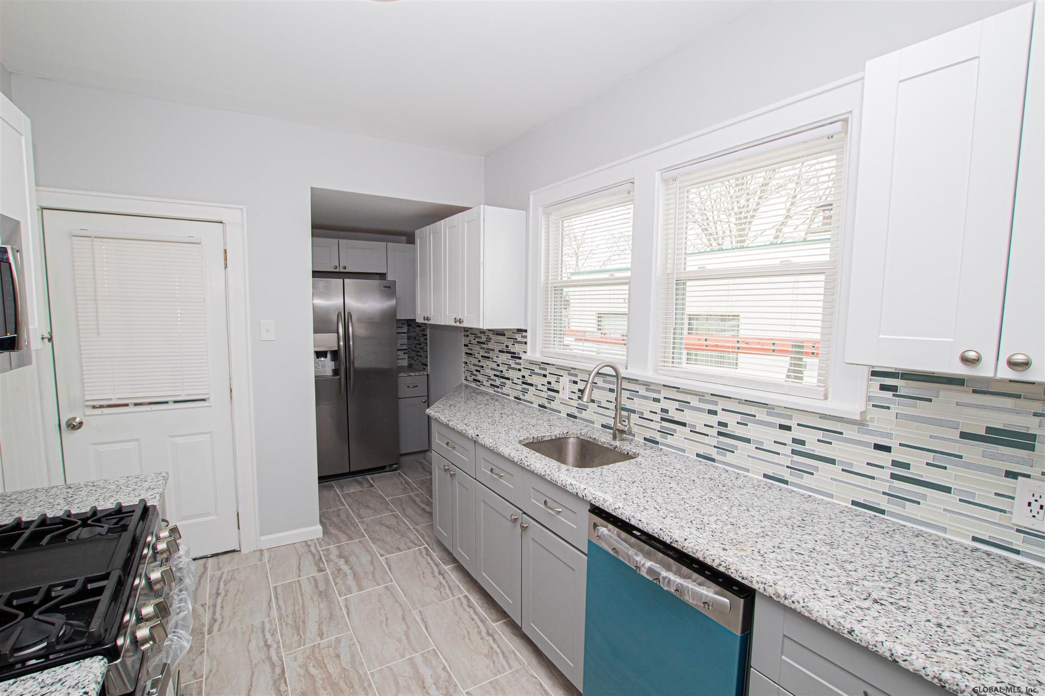 1568 State Street Schenectady, NY 12304 - Photo 5 of 26 Photo 5