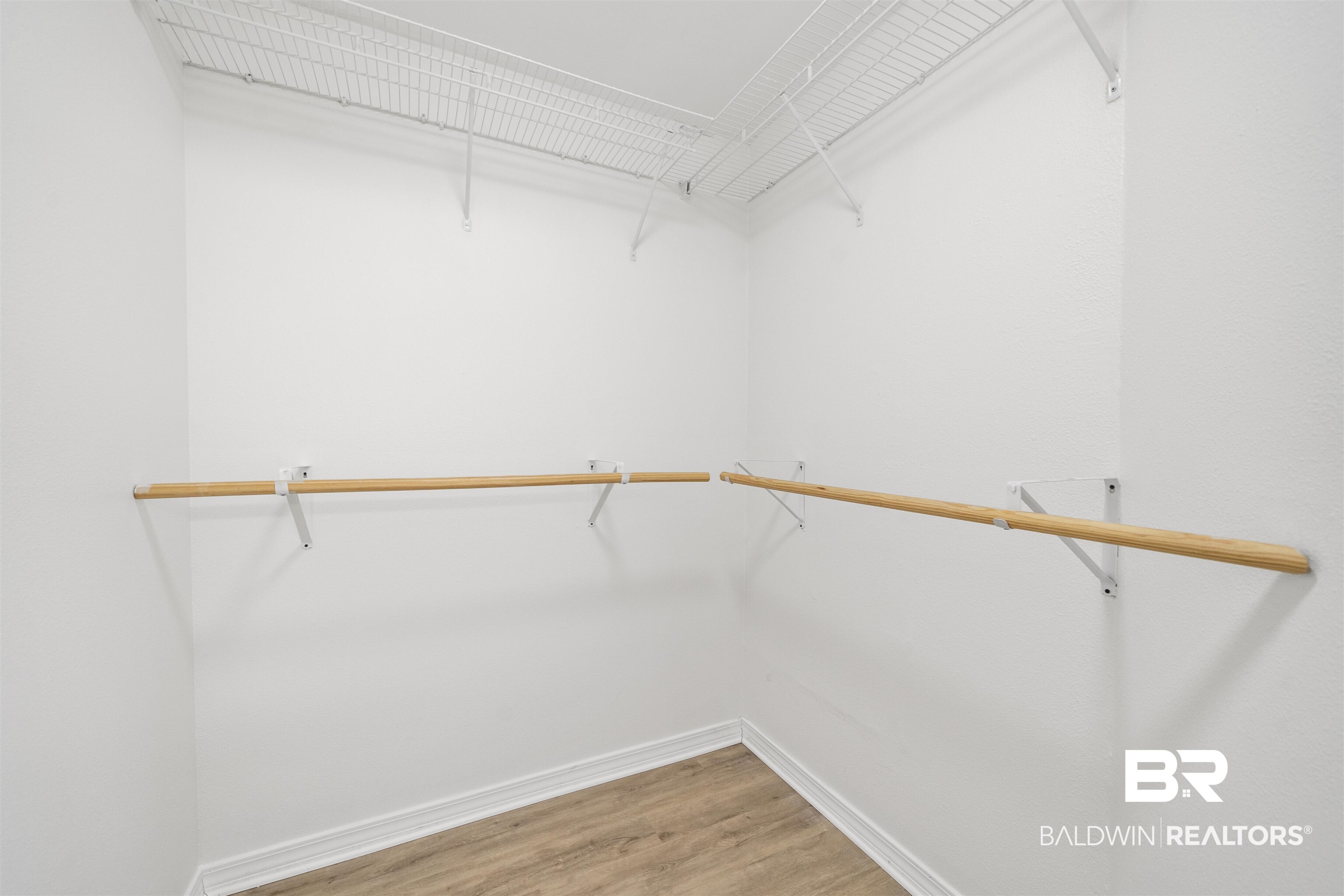16063 Mansion Street Foley, AL 36535 - Photo 13 of 31 Primary suite