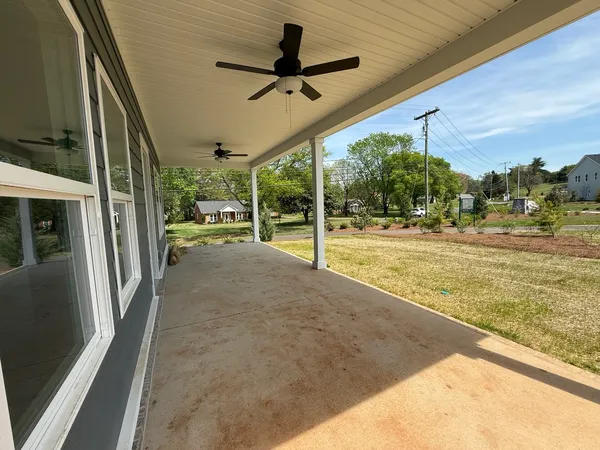 $572,571 | 942 Watercourse Court, Nashville, TN 37214