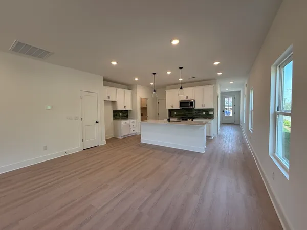 $572,571 | 942 Watercourse Court, Nashville, TN 37214
