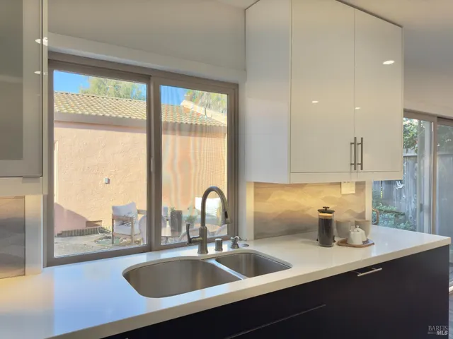 $605,000 | 962 Marina Drive, Napa, CA 94559