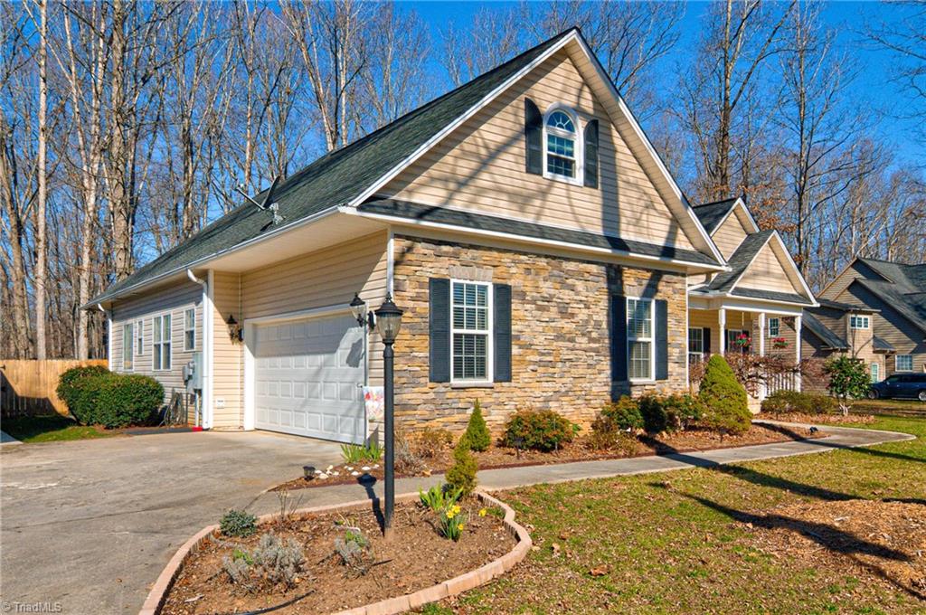128 Maplevalley Road Advance, NC 27006 - Photo 2 of 28 Gallery Image 2