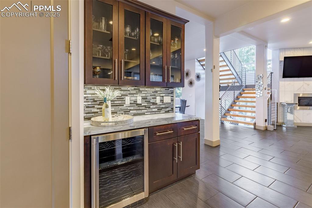 162 Crystal Valley Road Manitou Springs, CO 80829 - Photo 8 of 48 a view of entryway with furniture