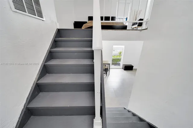 a view of entryway and hall