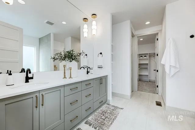 $1,053,077 | 6837 Campolina Way, Star, ID 83669