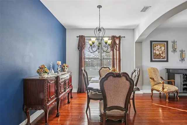 $877,000 | 9413 Toulon Boulevard, Seffner, FL 33584