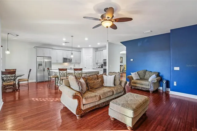 $877,000 | 9413 Toulon Boulevard, Seffner, FL 33584