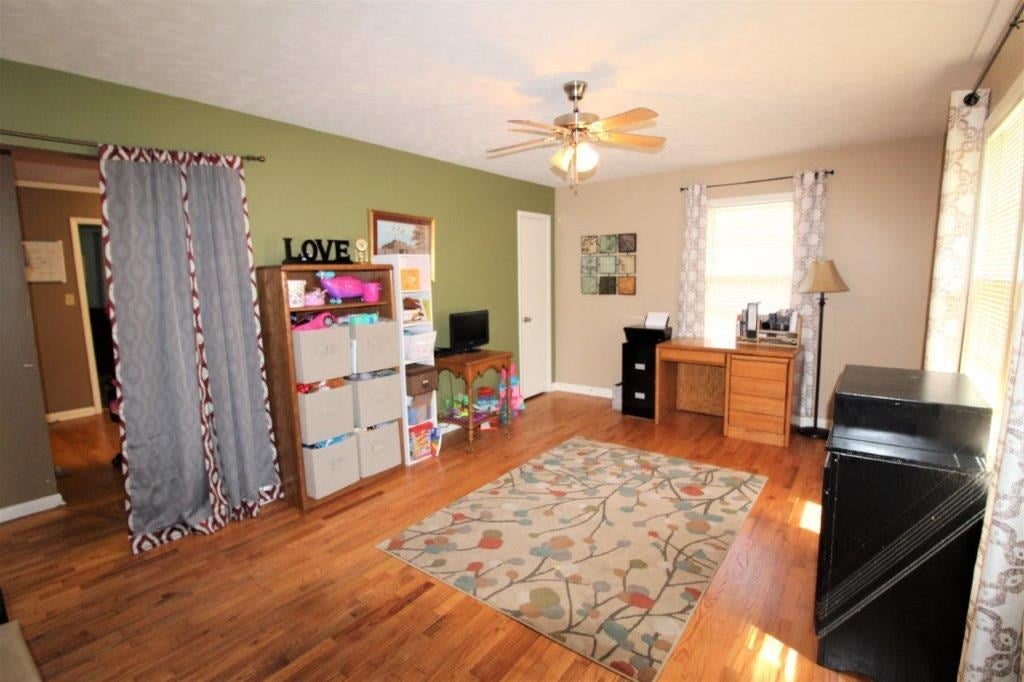 1046 Sportsman Club Road Russellville, KY 42276 - Photo 13 of 21 Gallery Image 13