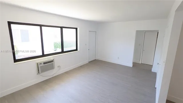 $1,900 | 811 81st Street, Unit 2, Miami Beach, FL 33141