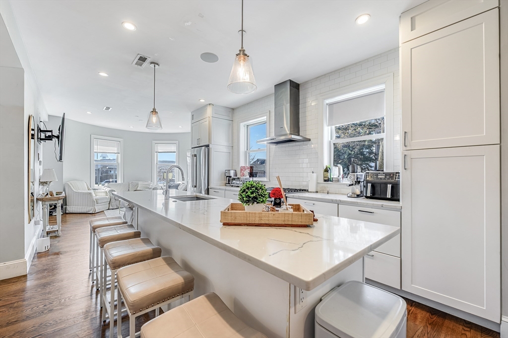 1650 Columbia Road, Unit 1 Boston, MA 02127 - Photo 5 of 24