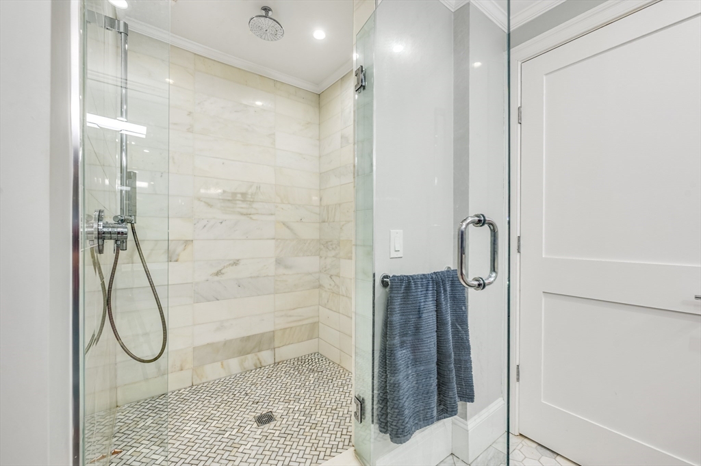 1650 Columbia Road, Unit 1 Boston, MA 02127 - Photo 10 of 24