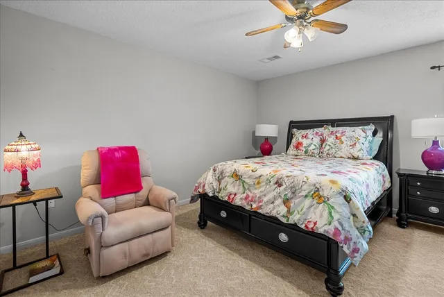 $275,000 | 7111 Tonkawa Street, Baytown, TX 77521