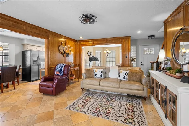 $275,000 | 7111 Tonkawa Street, Baytown, TX 77521