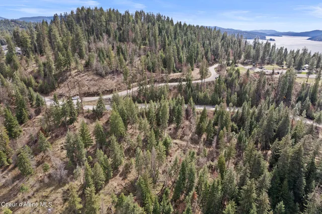 $1,750,000 | Xxx East Potlatch Hill Road, Coeur D'Alene, ID 83814