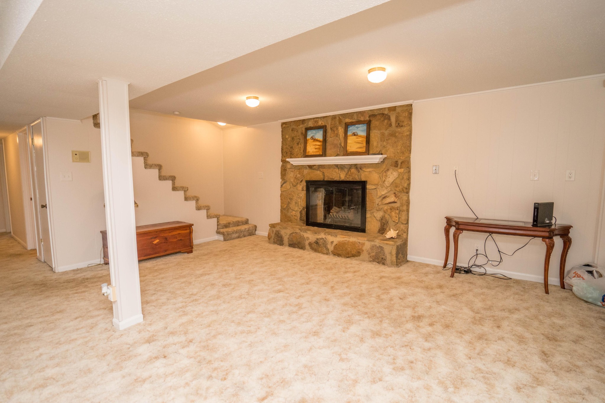 441 Orchard Knob Road Clinton, TN 37716 - Photo 17 of 33 a view of livingroom with furniture and a fireplace