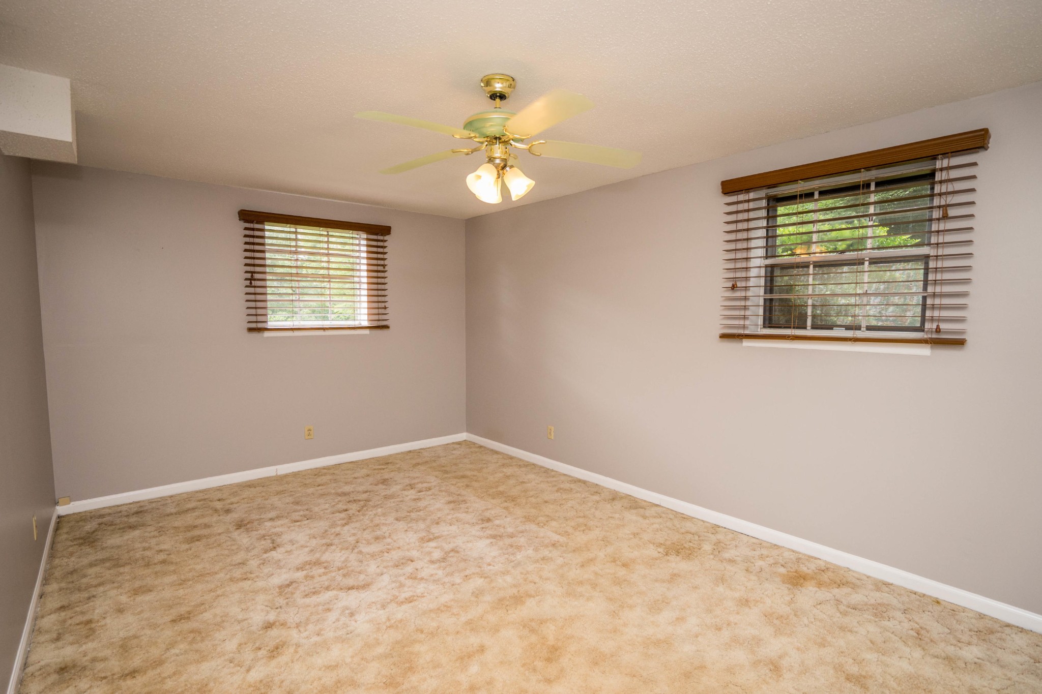 441 Orchard Knob Road Clinton, TN 37716 - Photo 19 of 33 a view of an empty room with a window