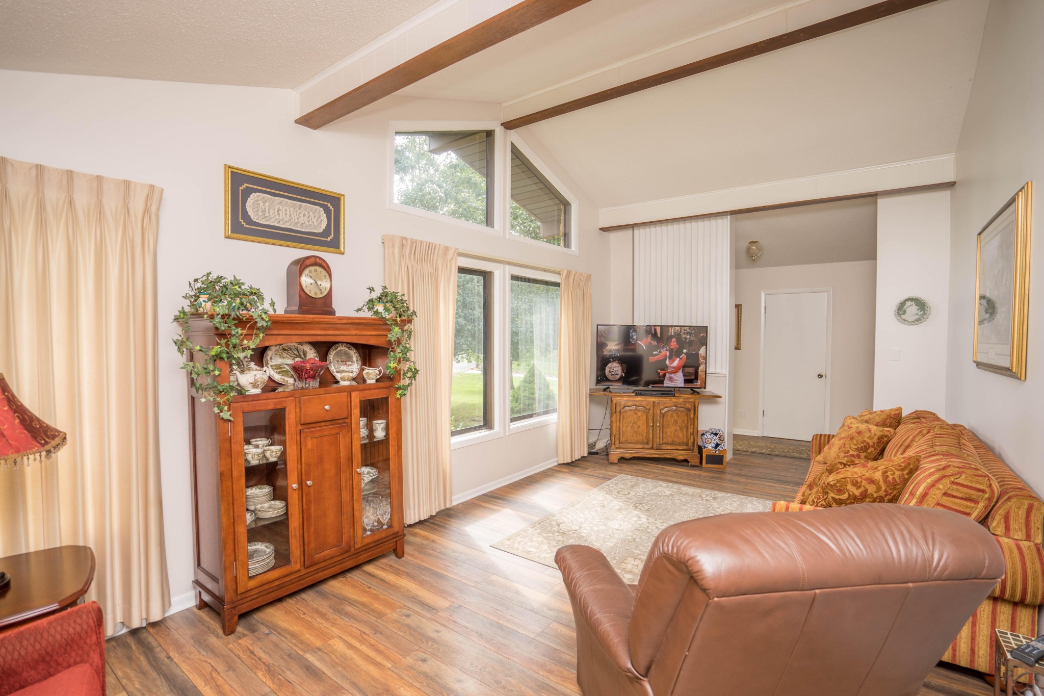 441 Orchard Knob Road Clinton, TN 37716 - Photo 5 of 33 a living room with furniture and a fireplace