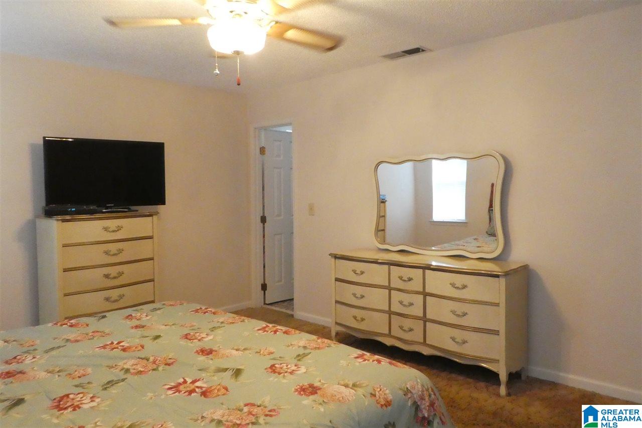 1033 9th Avenue Southwest Alabaster, AL 35007 - Photo 25 of 44