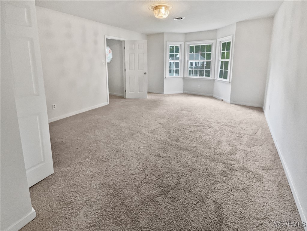9542 Ladue Road North Chesterfield, VA 23237 - Photo 9 of 26 Gallery Image 9