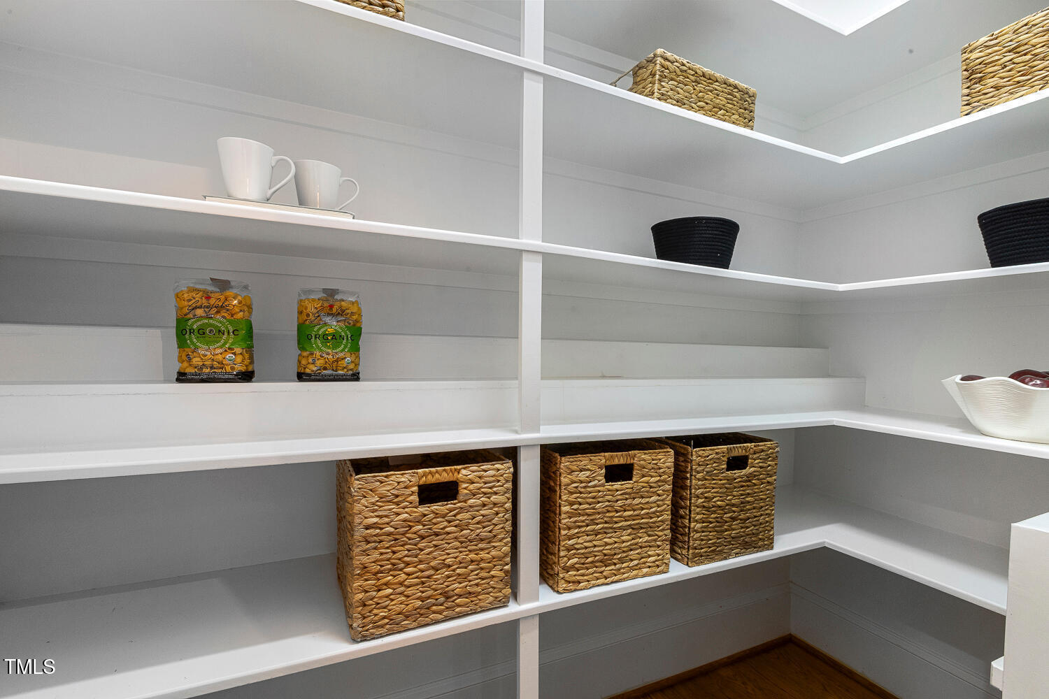 518 Foxdale Ridge Drive Cary, NC 27519 - Photo 27 of 99 518 Foxdale Ridge Dr Cary NC-large-033-1