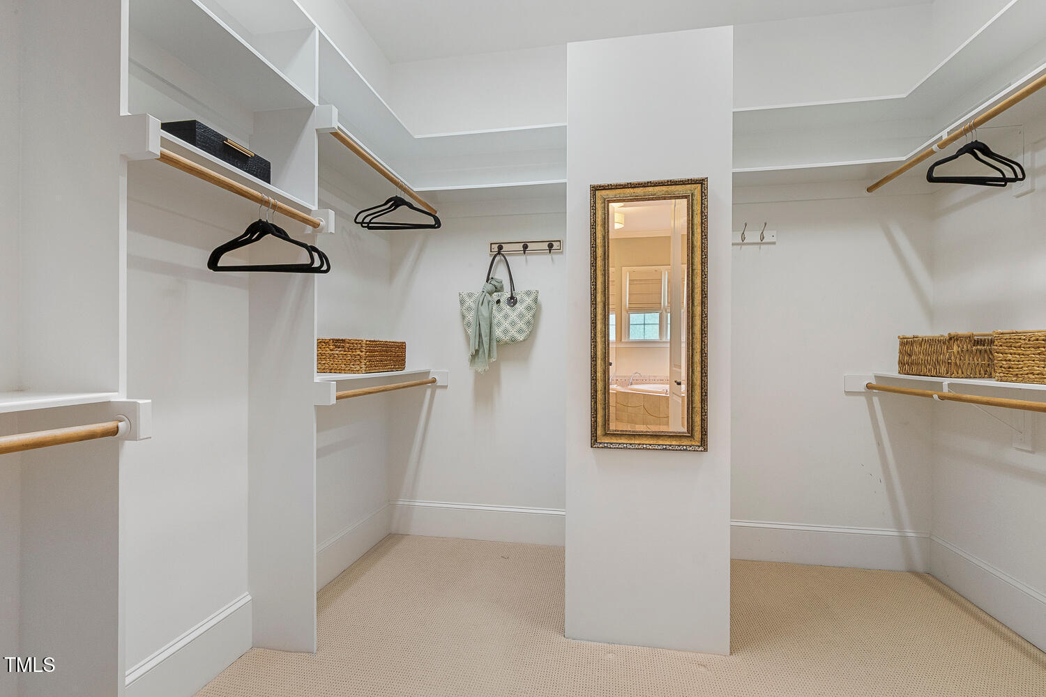 518 Foxdale Ridge Drive Cary, NC 27519 - Photo 49 of 99 518 Foxdale Ridge Dr Cary NC-large-055-0