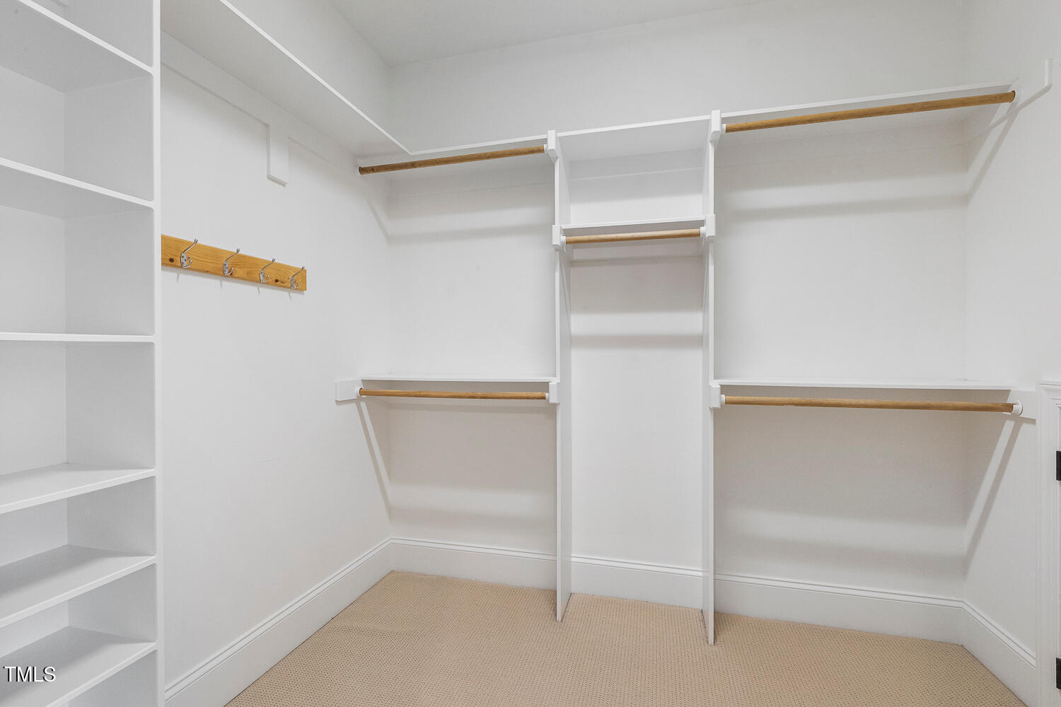 518 Foxdale Ridge Drive Cary, NC 27519 - Photo 56 of 99 518 Foxdale Ridge Dr Cary NC-large-062-0