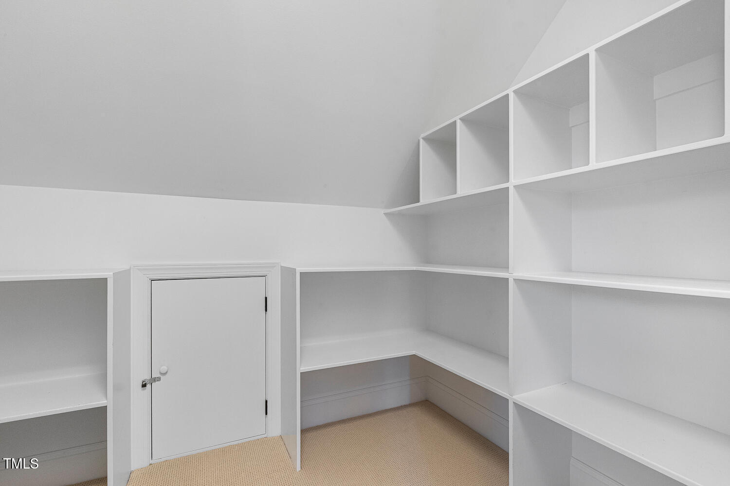 518 Foxdale Ridge Drive Cary, NC 27519 - Photo 66 of 99 518 Foxdale Ridge Dr Cary NC-large-072-0