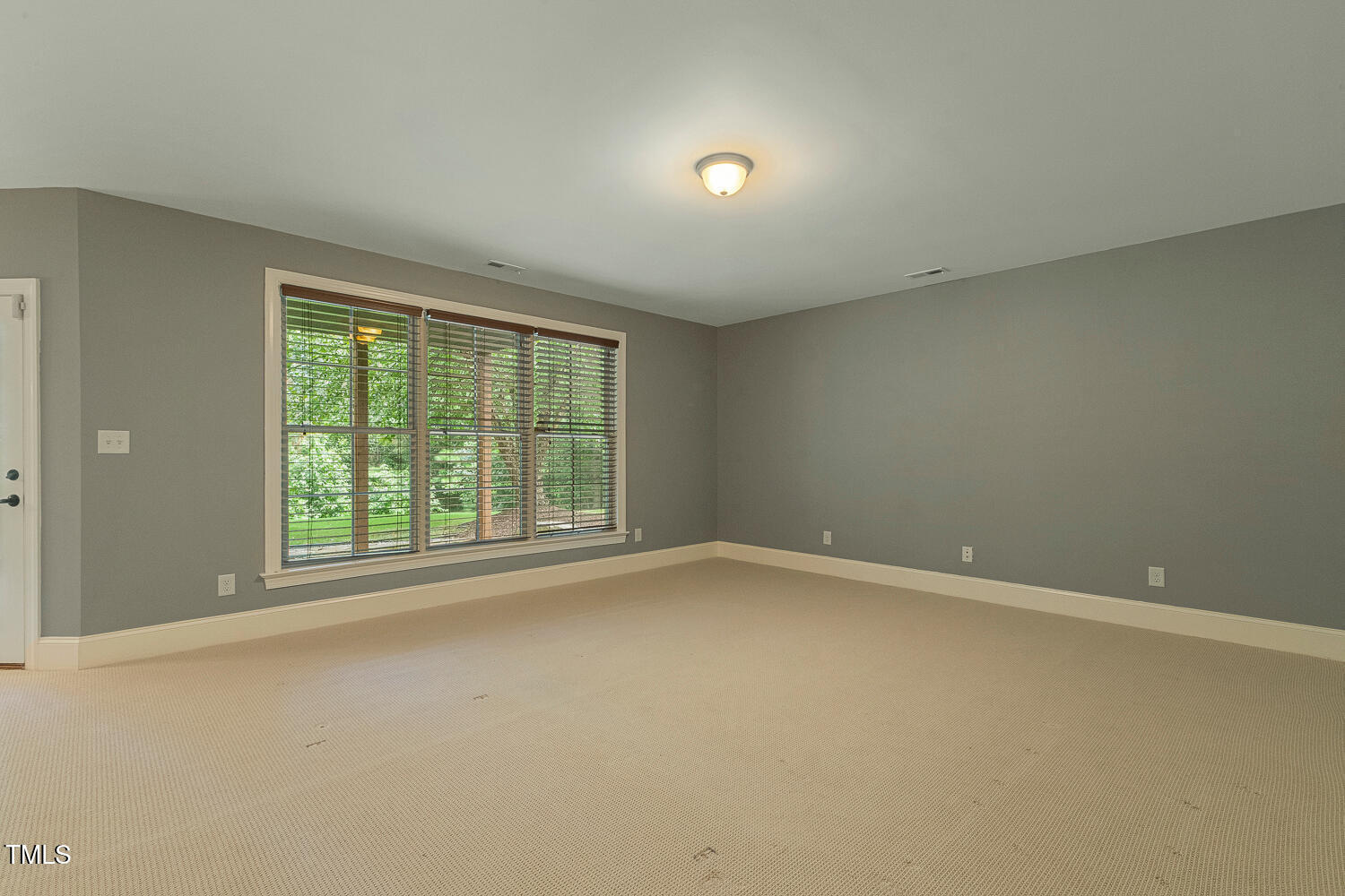 518 Foxdale Ridge Drive Cary, NC 27519 - Photo 76 of 99 518 Foxdale Ridge Dr Cary NC-large-083-1