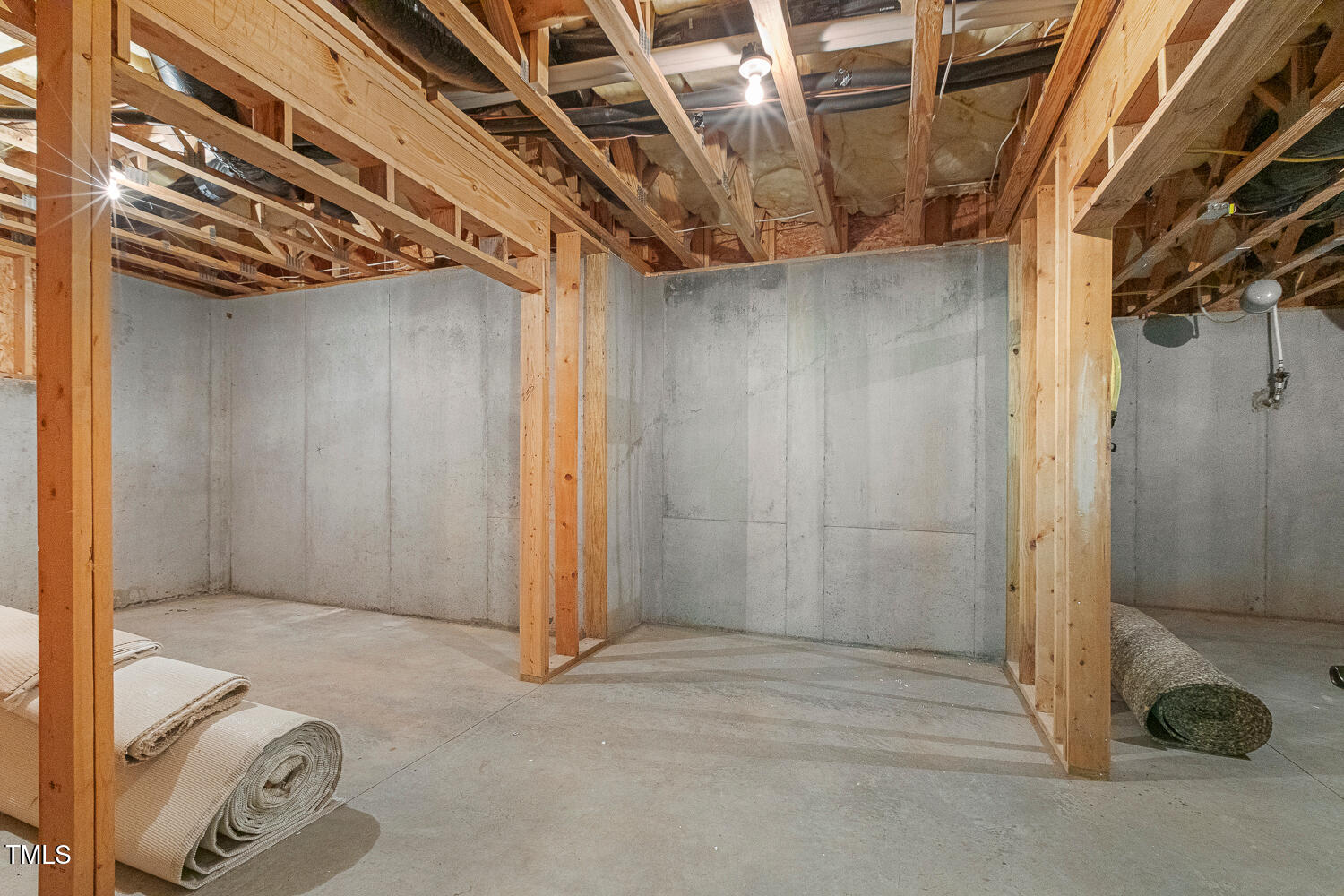 518 Foxdale Ridge Drive Cary, NC 27519 - Photo 82 of 99 518 Foxdale Ridge Dr Cary NC-large-091-1