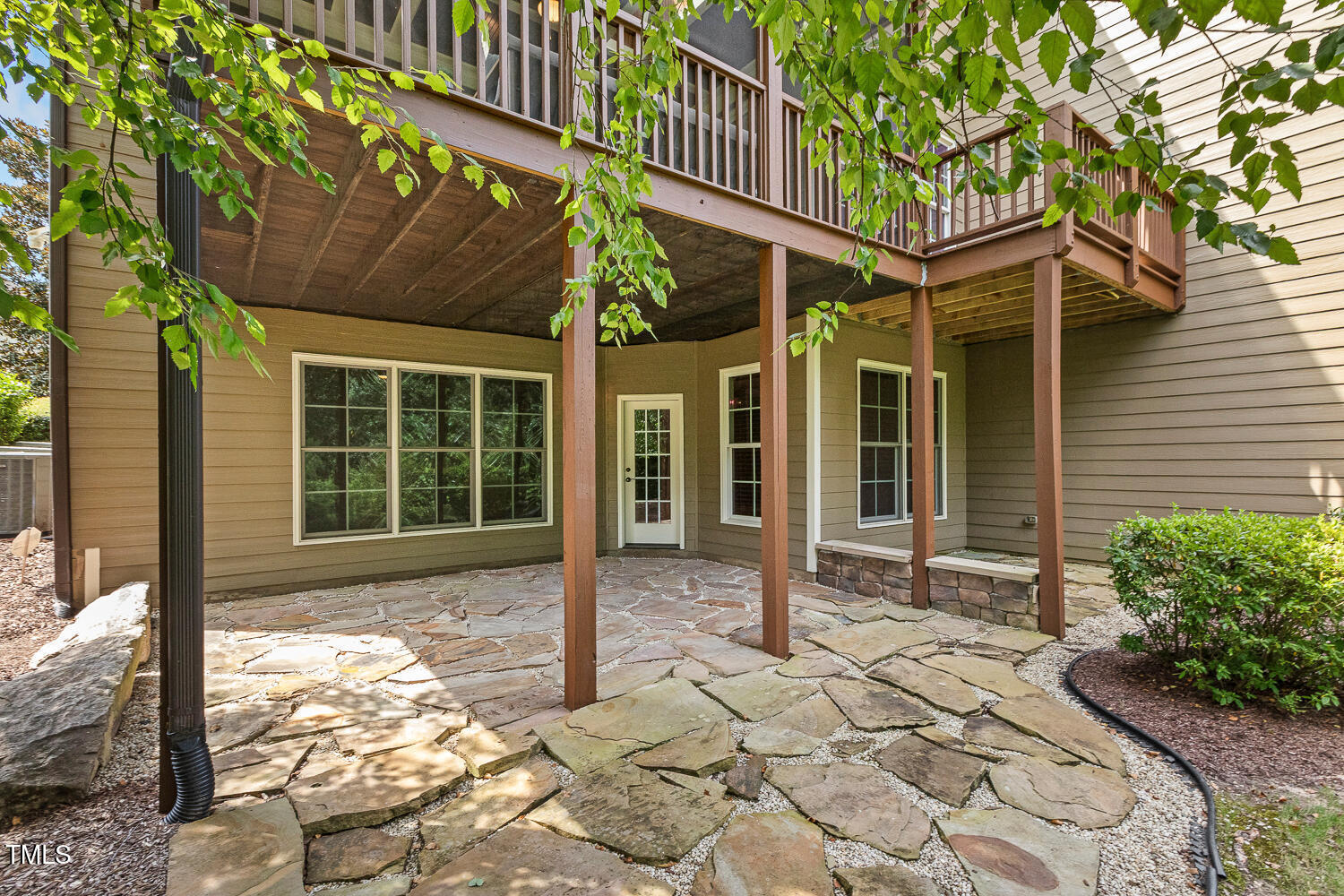 518 Foxdale Ridge Drive Cary, NC 27519 - Photo 83 of 99 518 Foxdale Ridge Dr Cary NC-large-094-0