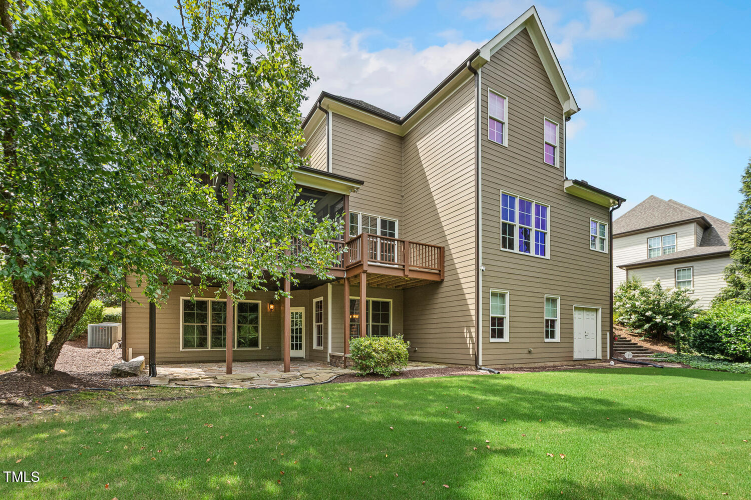 518 Foxdale Ridge Drive Cary, NC 27519 - Photo 86 of 99 518 Foxdale Ridge Dr Cary NC-large-098-0