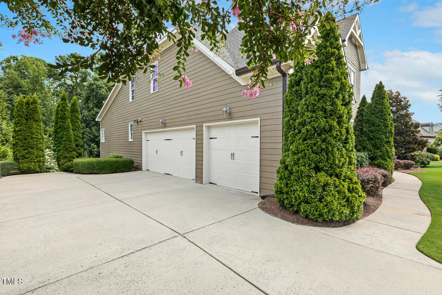 518 Foxdale Ridge Drive Cary, NC 27519 - Photo 89 of 99 518 Foxdale Ridge Dr Cary NC-large-101-0