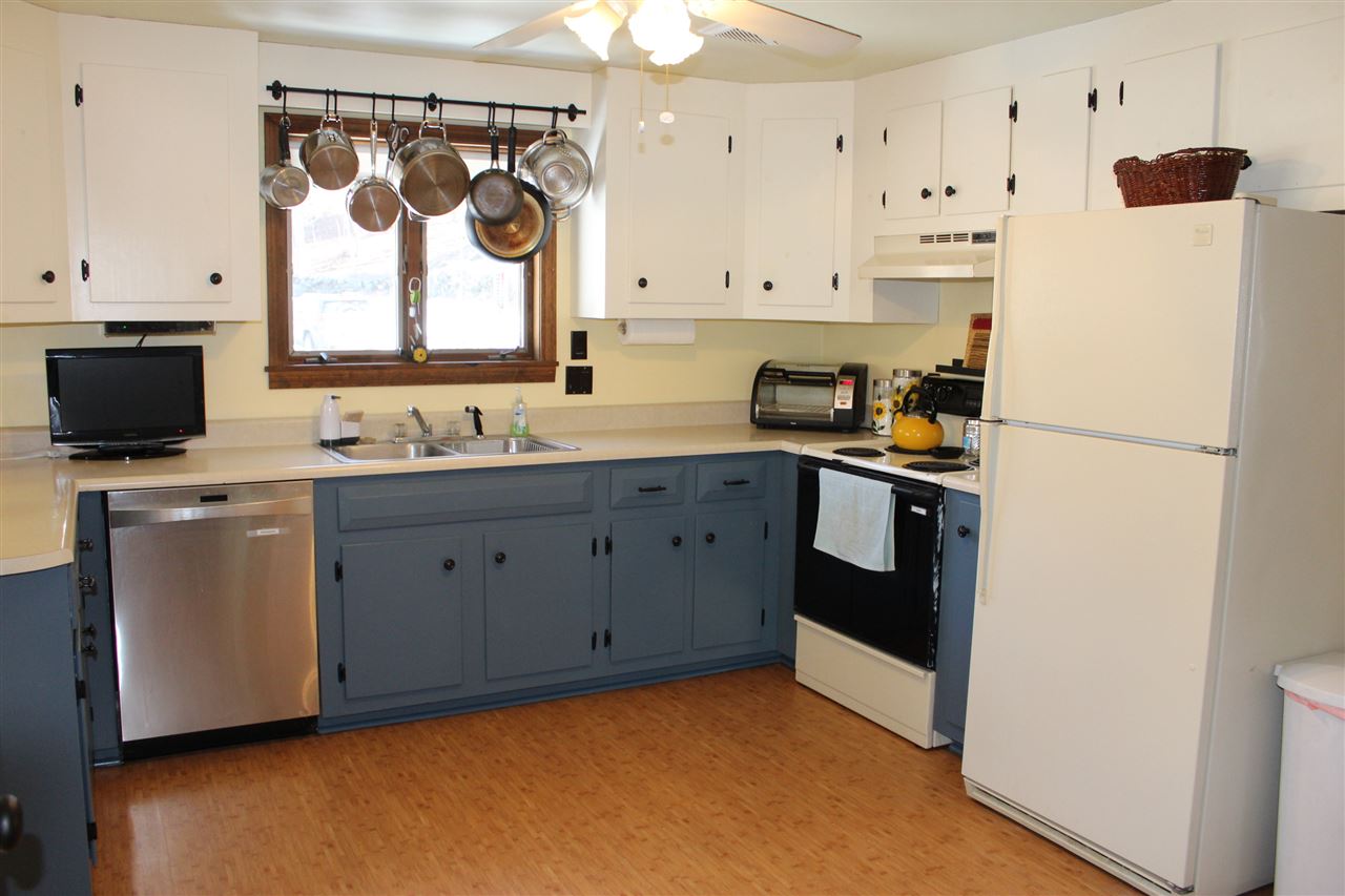 18 Rogers Road Bennington, NH 03442 - Photo 2 of 21
