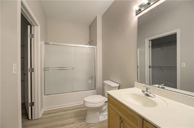 $236,500 | 11721 South Roundtree Street, Unit 200, Olathe, KS 66061