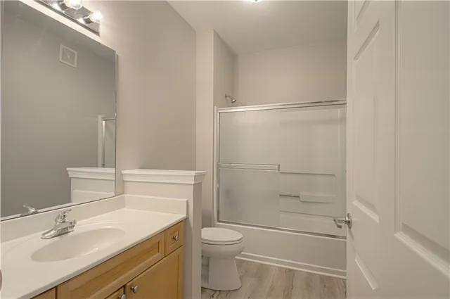 $236,500 | 11721 South Roundtree Street, Unit 200, Olathe, KS 66061