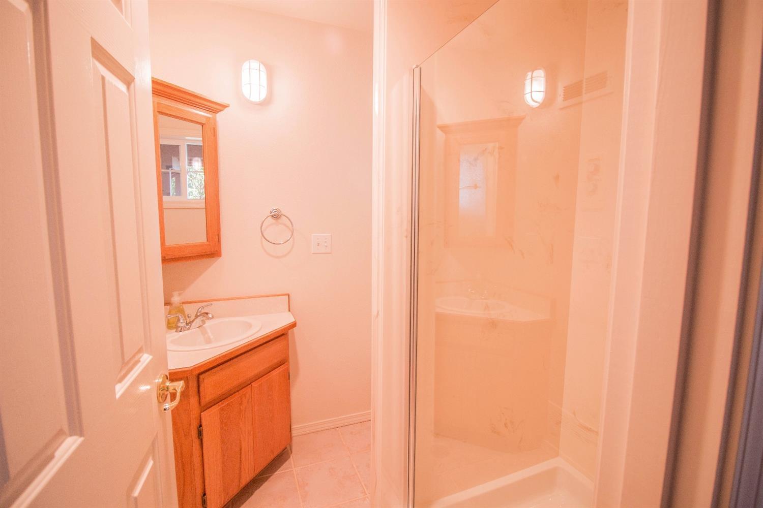 2101 Carpenter Hill Road Medford, OR 97501 - Photo 19 of 25 Additional Photo
