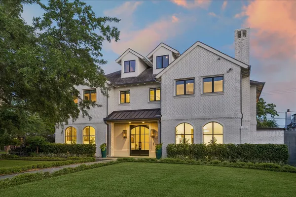 $3,195,000 | 5201 Cedar Creek Drive, Houston, TX 77056